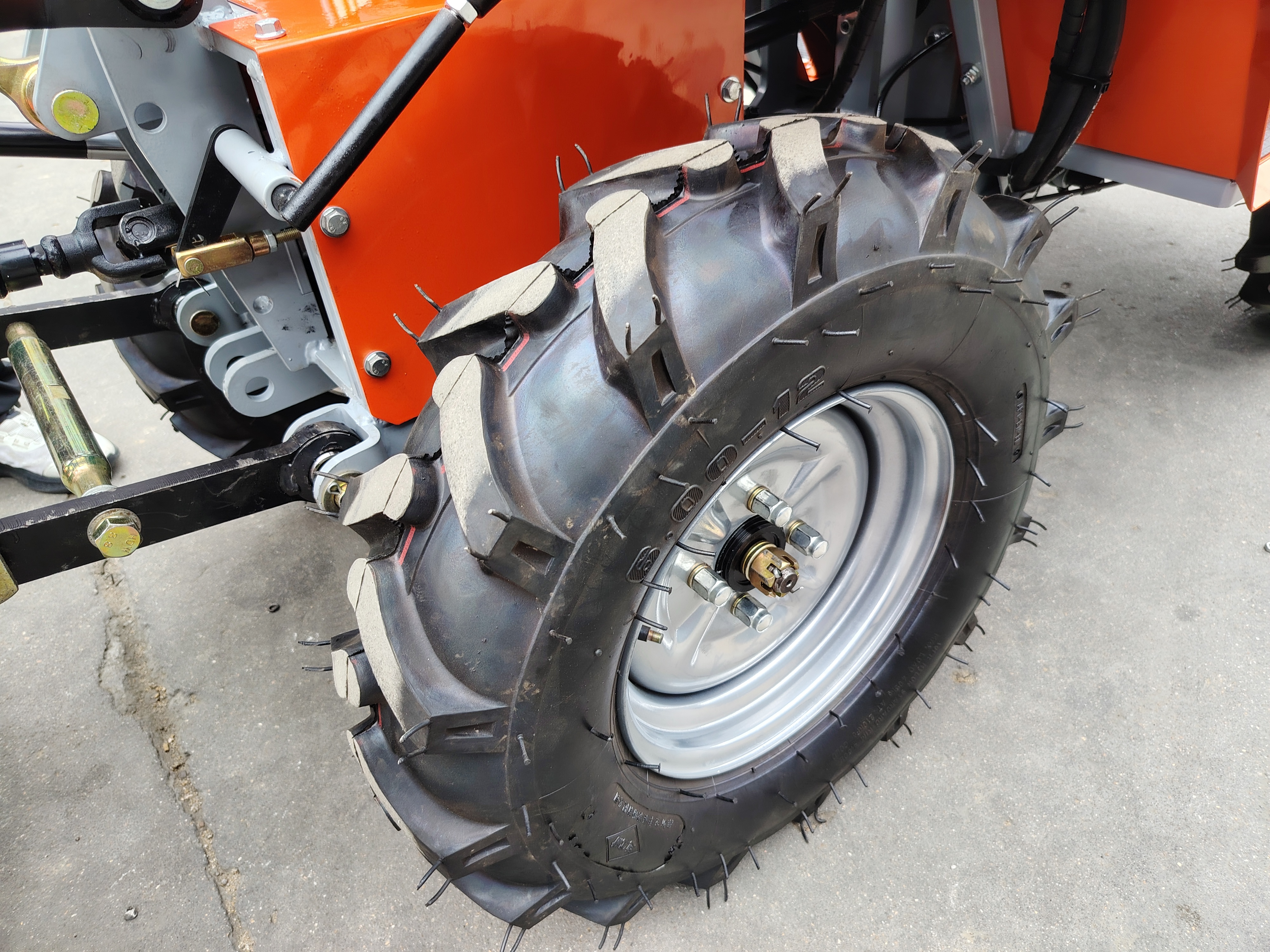 Long Service Life Farm Wheeled - Agriculture Farming Services recensie en prijs